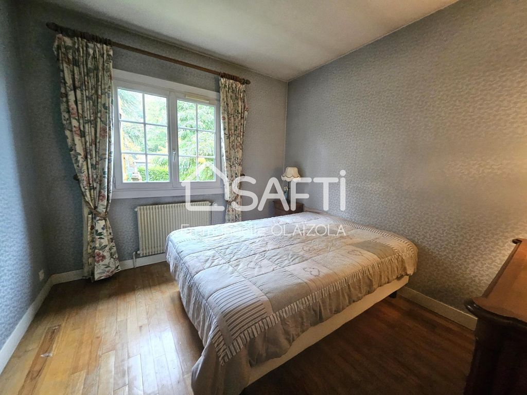 Achat maison 5 chambre(s) - Saint-Arnoult-en-Yvelines