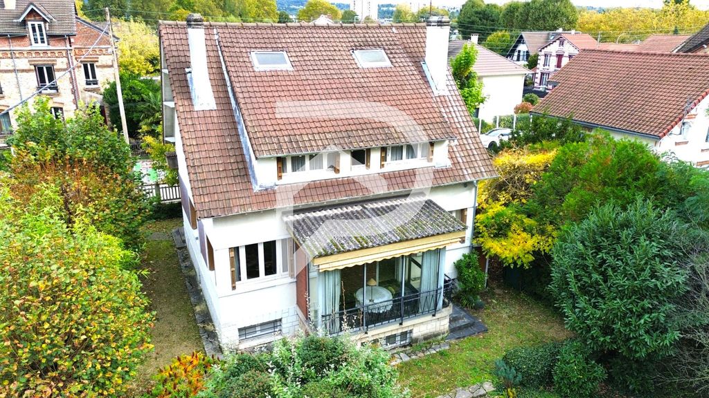 Achat maison à vendre 5 chambres 160 m² - Eaubonne