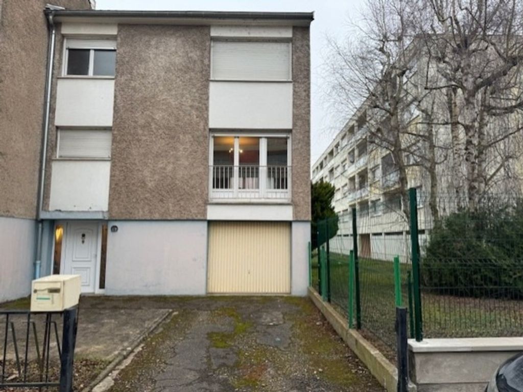 Achat maison à vendre 3 chambres 98 m² - Talange