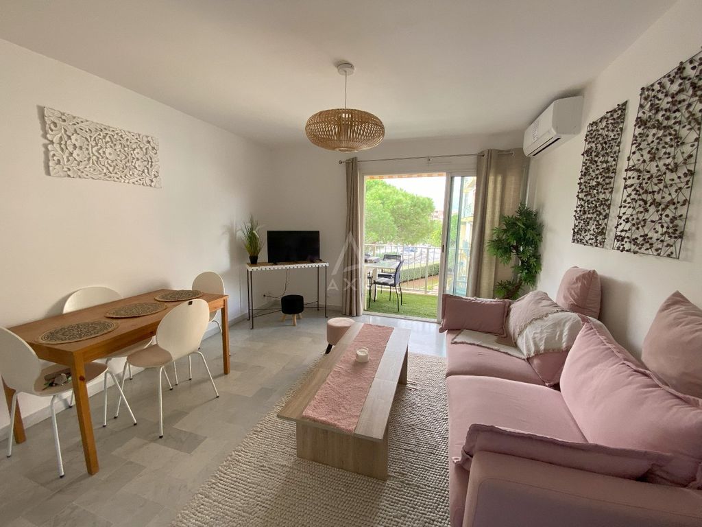 Achat appartement à vendre 2 pièces 55 m² - Fréjus