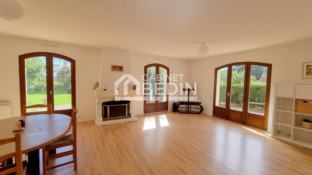 Achat maison à vendre 3 chambres 110 m² - Oeyreluy