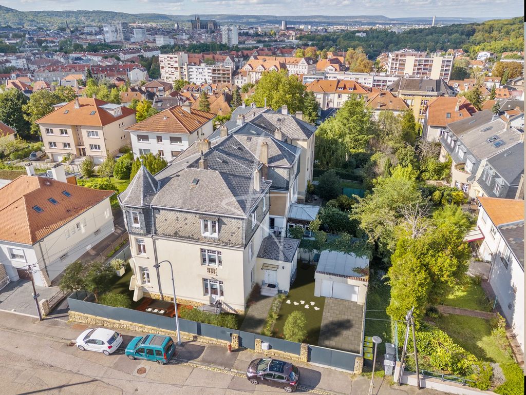 Achat maison à vendre 6 chambres 286 m² - Metz