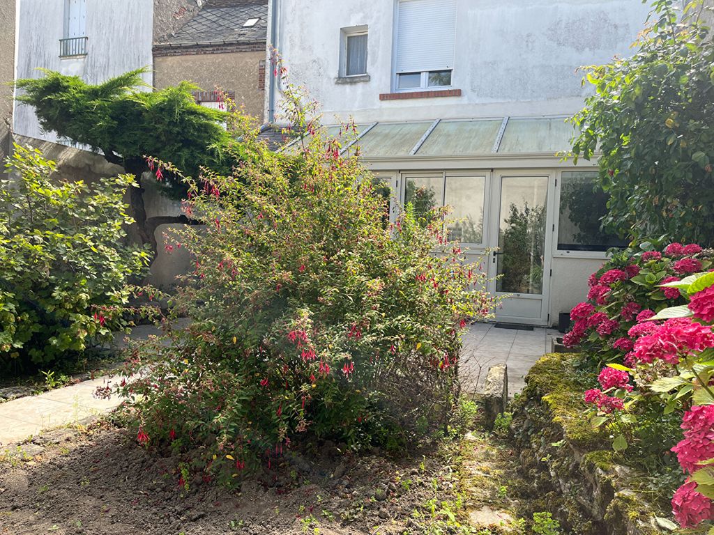 Achat maison à vendre 5 chambres 213 m² - Artenay