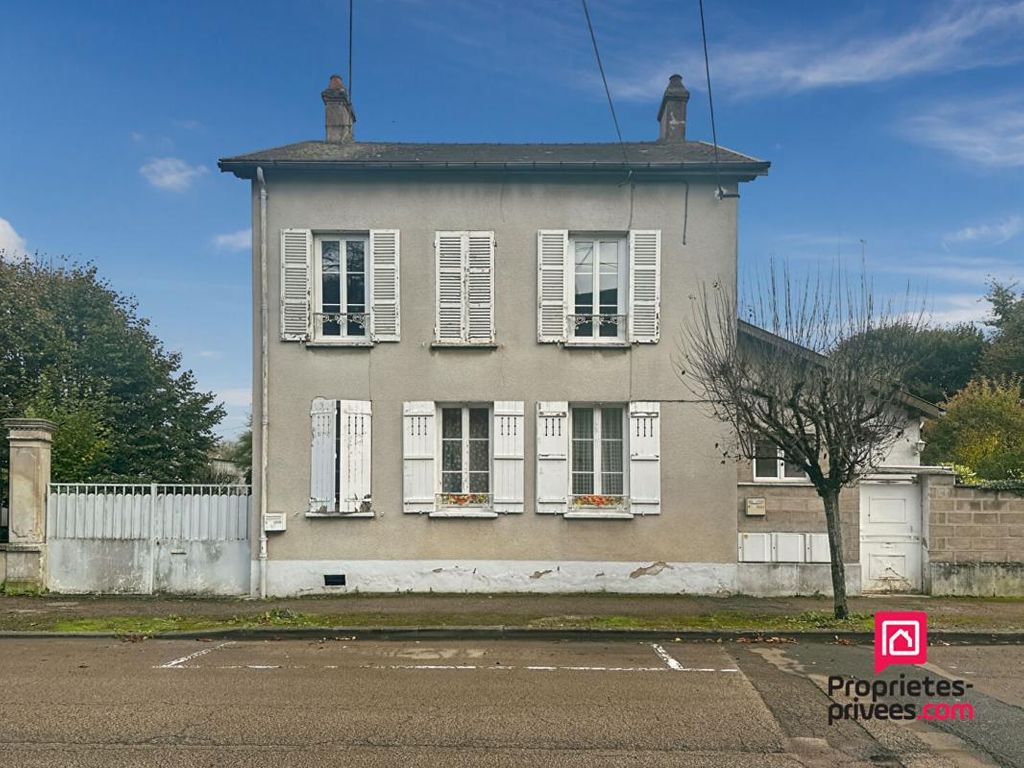 Achat maison à vendre 6 chambres 203 m² - Avallon