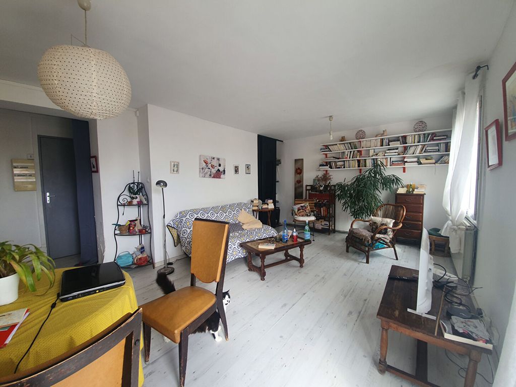 Achat appartement à vendre 2 pièces 52 m² - Nîmes