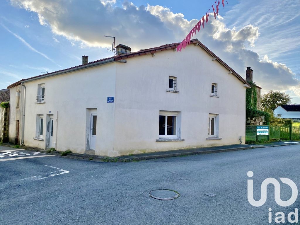 Achat maison à vendre 3 chambres 120 m² - Mervent