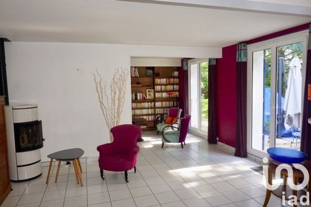 Achat maison à vendre 4 chambres 150 m² - Saint-Fargeau-Ponthierry