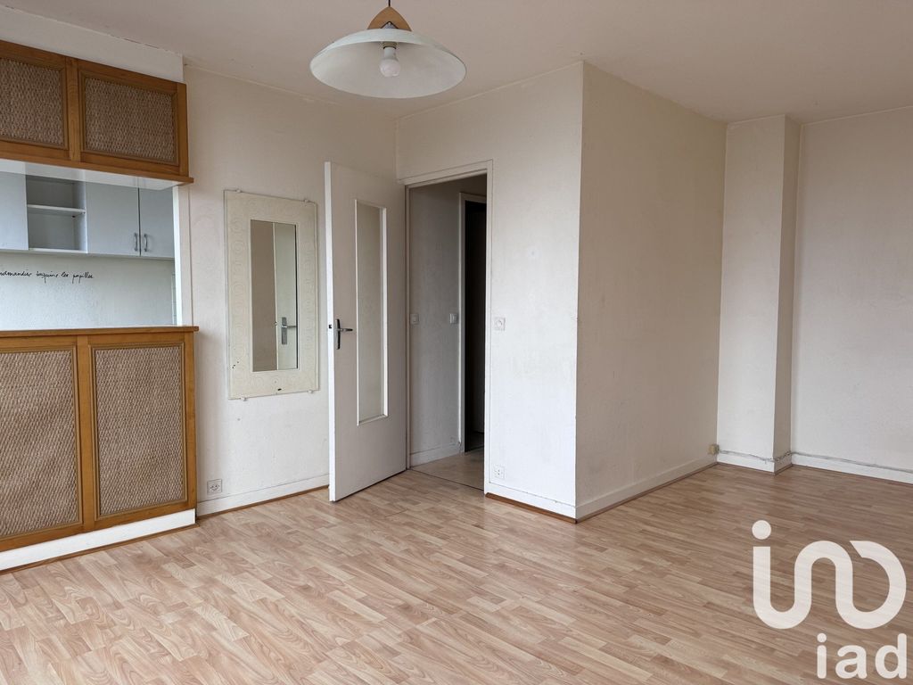 Achat studio à vendre 30 m² - Le Plessis-Trévise