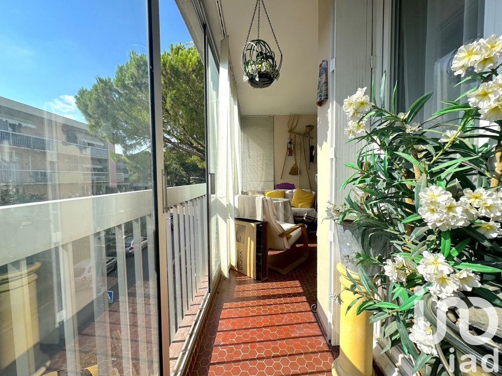 Achat appartement à vendre 5 pièces 84 m² - Aix-en-Provence