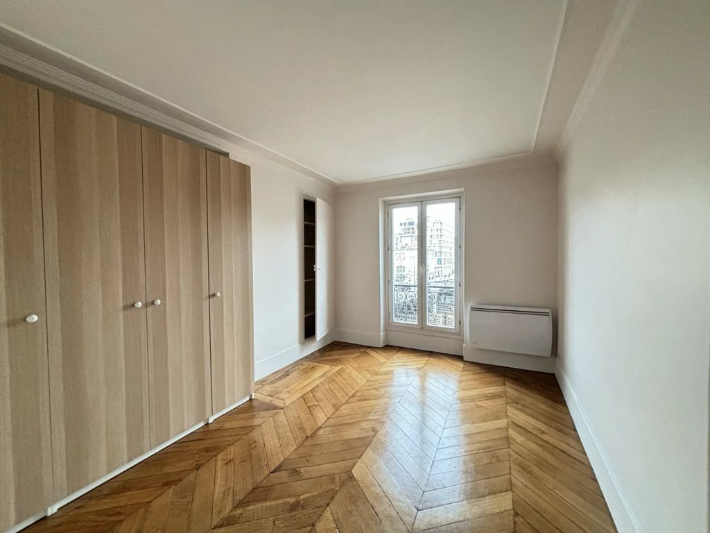 Achat appartement à vendre 3 pièces 48 m² - Paris 17ème arrondissement