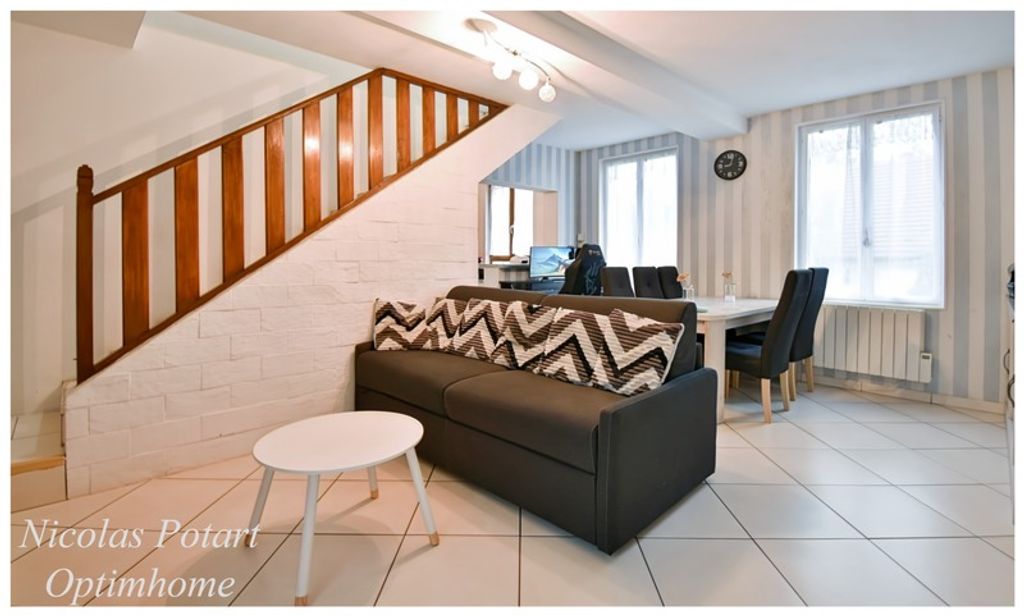 Achat maison à vendre 2 chambres 69 m² - Compiègne