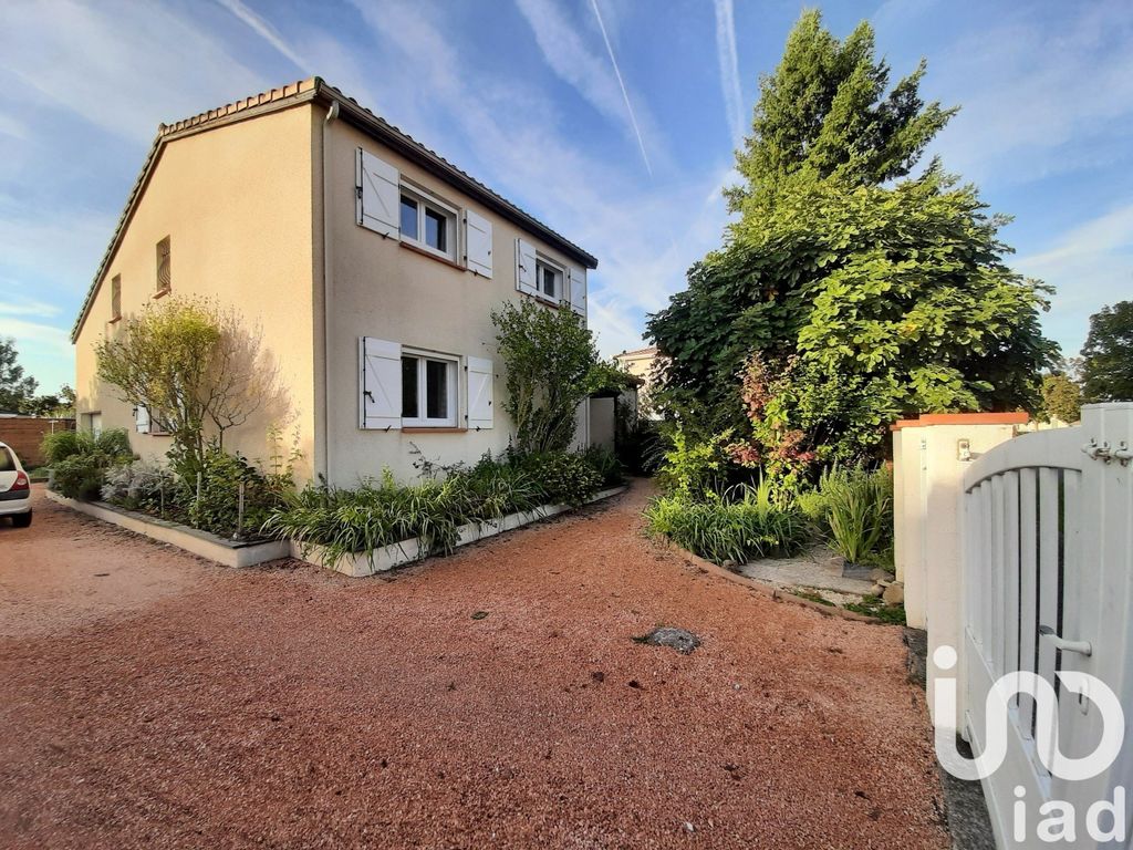 Achat maison à vendre 4 chambres 133 m² - Fenouillet