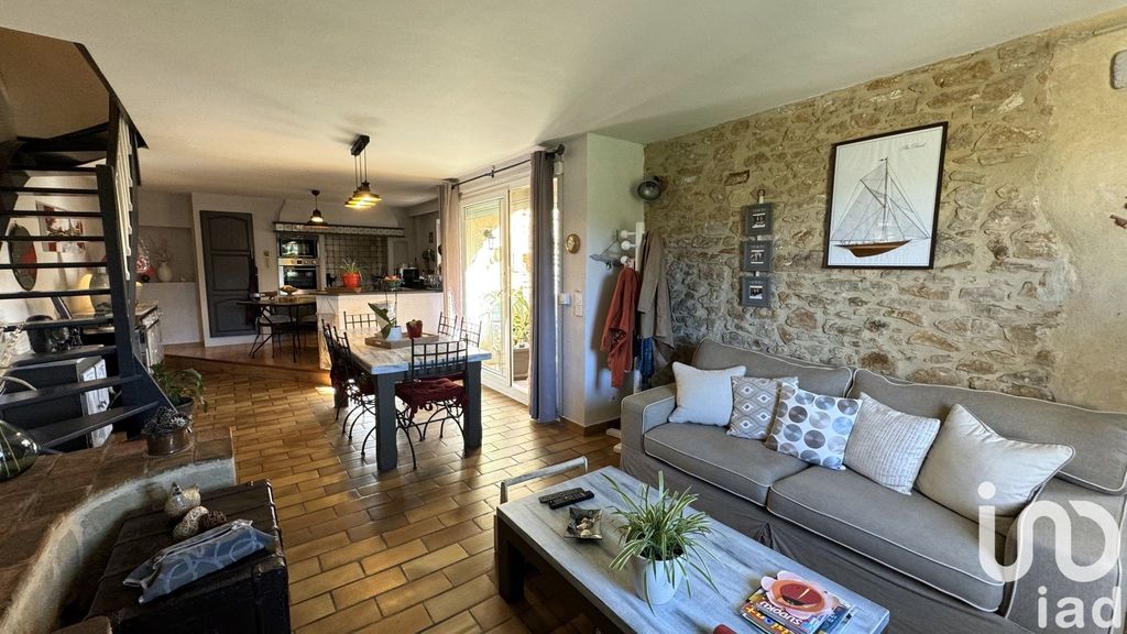 Achat maison à vendre 2 chambres 83 m² - Le Pin