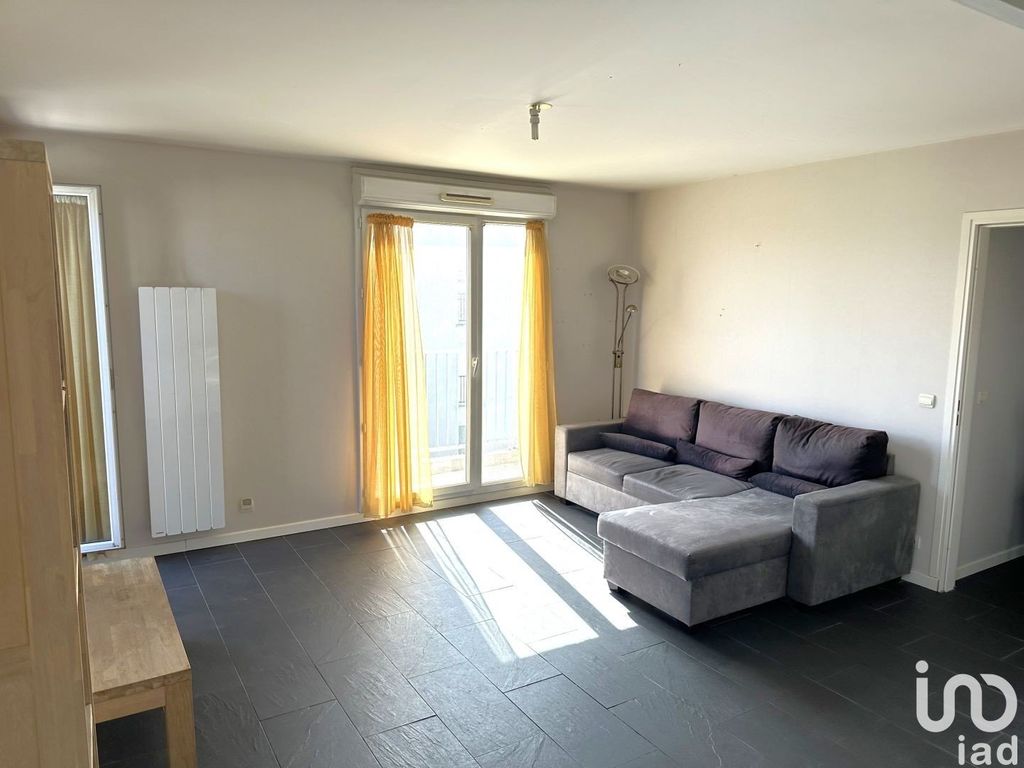 Achat appartement à vendre 3 pièces 60 m² - Sainte-Geneviève-des-Bois