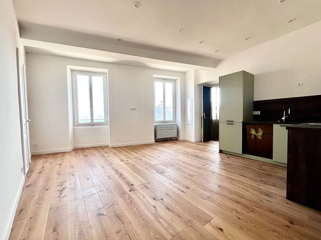 Achat appartement à vendre 2 pièces 45 m² - Ajaccio