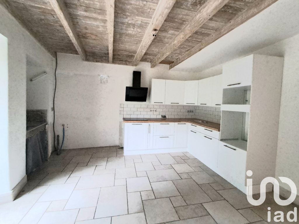 Achat maison à vendre 2 chambres 94 m² - Beaurières