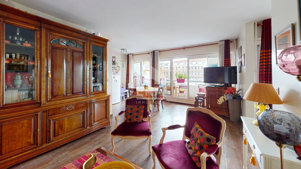 Achat appartement à vendre 4 pièces 91 m² - Paris 19ème arrondissement