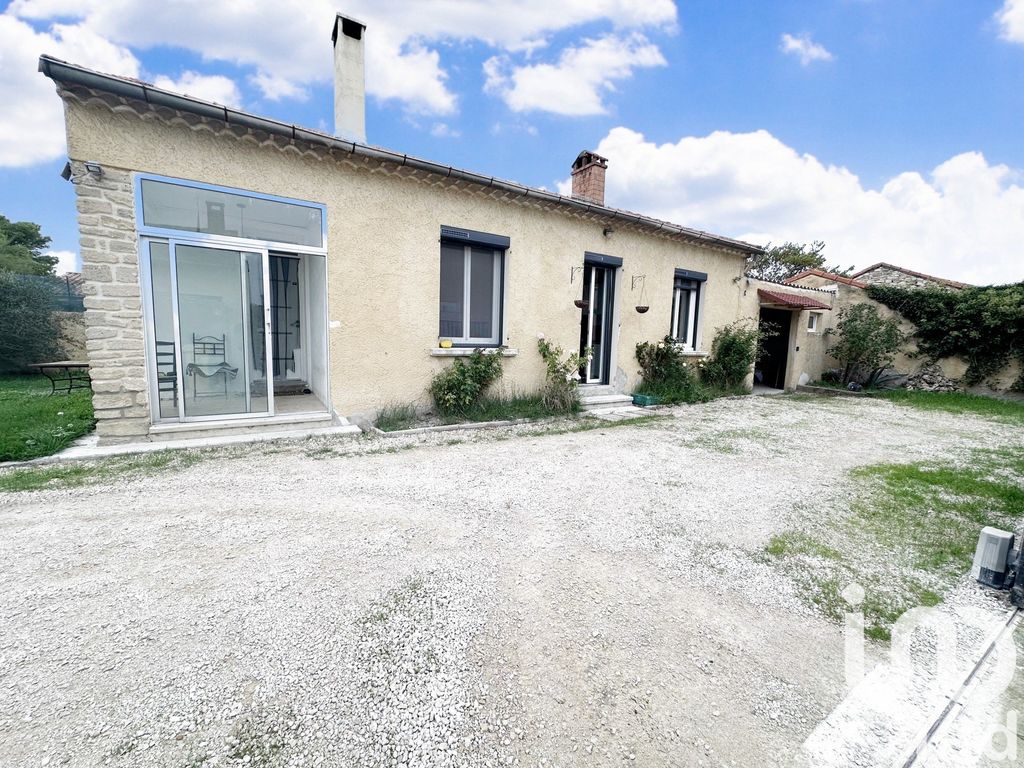 Achat maison à vendre 3 chambres 75 m² - Caumont-sur-Durance