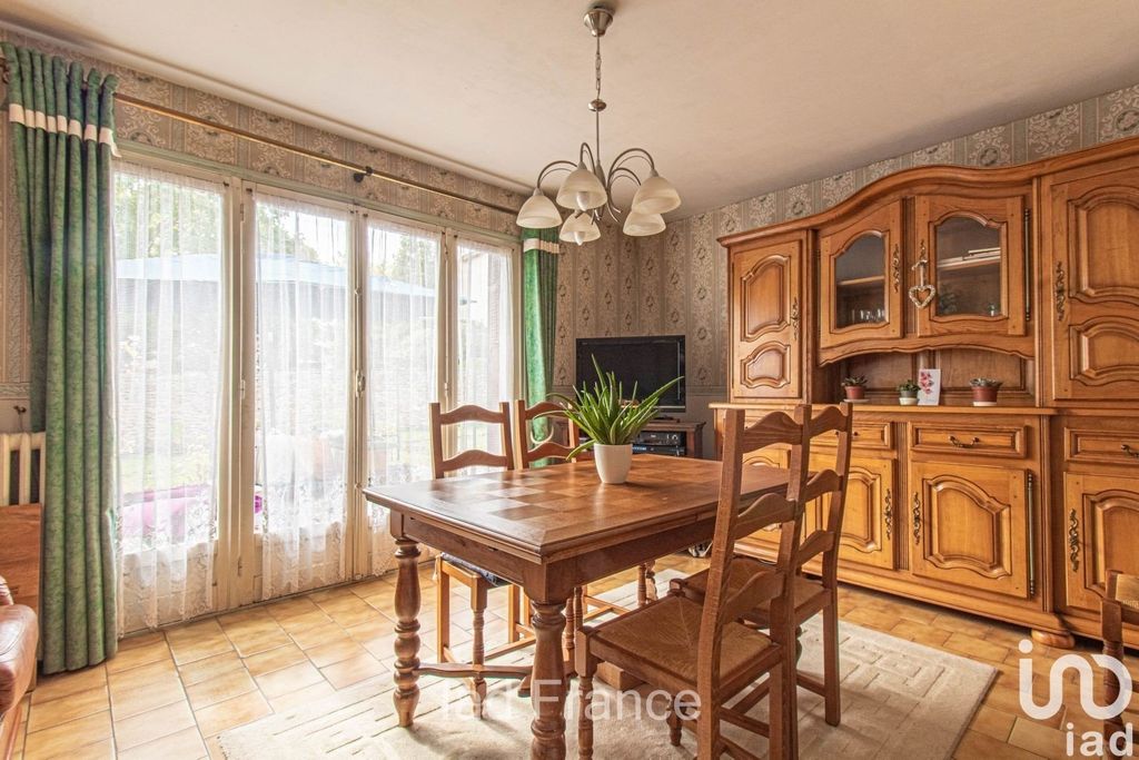 Achat maison 3 chambre(s) - Montfort-l'Amaury