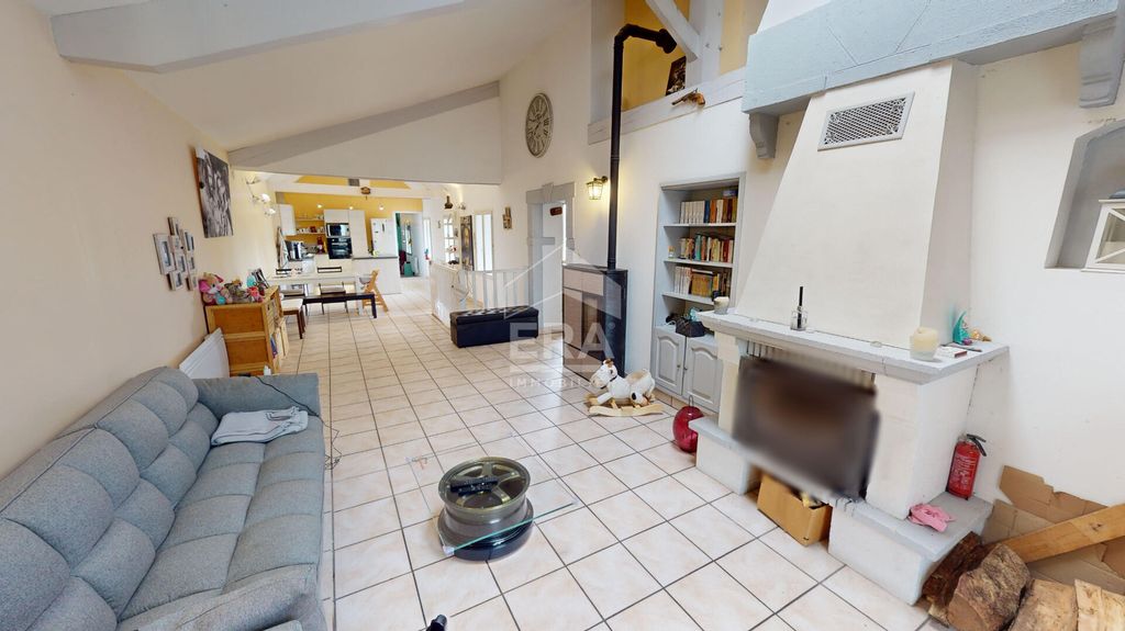 Achat maison à vendre 4 chambres 133 m² - Saint-Maurice-de-Rémens