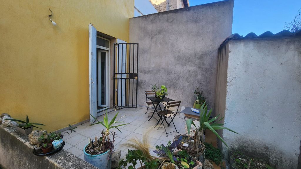 Achat appartement à vendre 2 pièces 37 m² - Marseille 3ème arrondissement