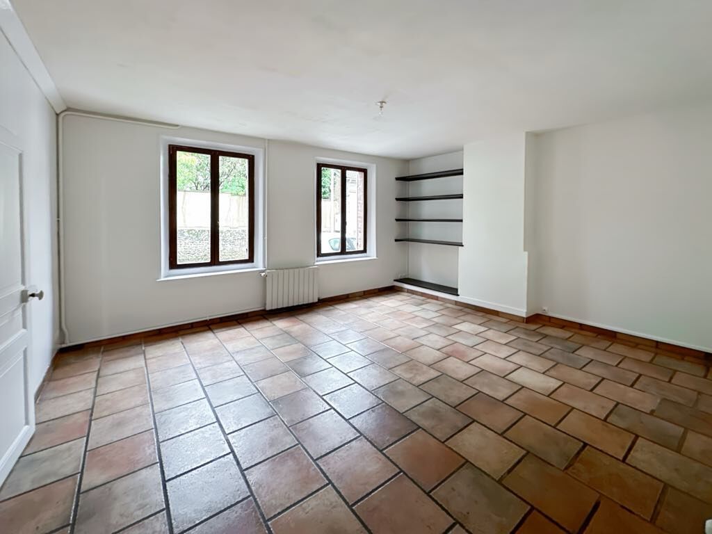 Achat maison à vendre 4 chambres 136 m² - Étrépagny