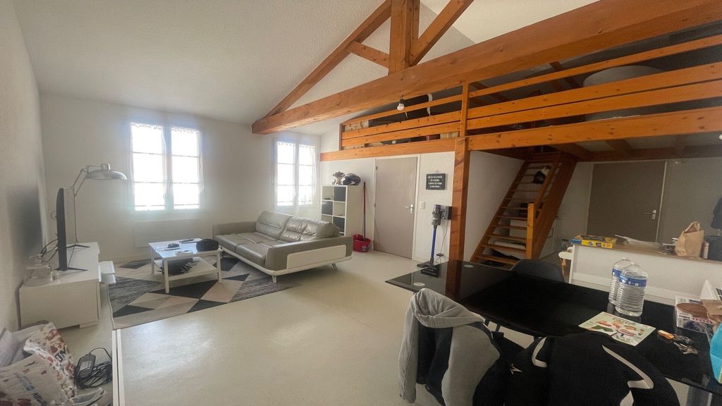 Achat appartement à vendre 4 pièces 60 m² - Rochefort