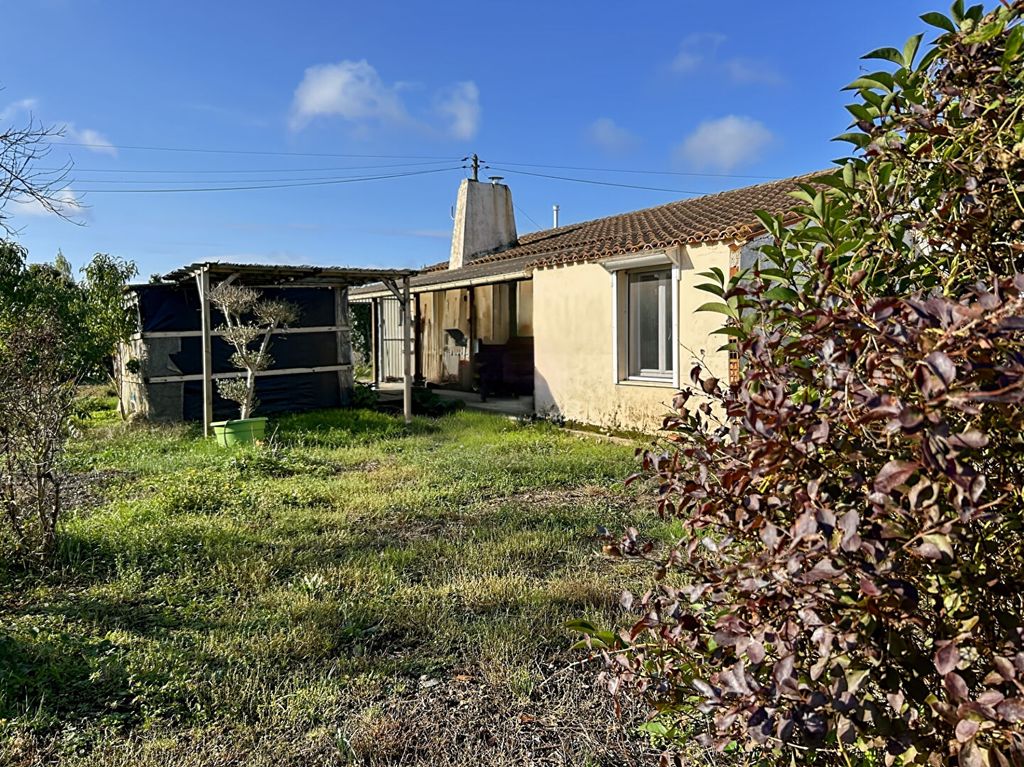 Achat maison à vendre 1 chambre 64 m² - L'Île-d'Elle