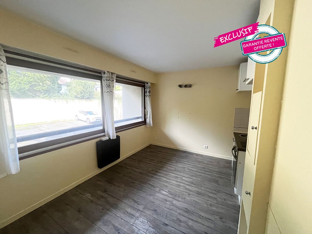 Achat appartement à vendre 2 pièces 28 m² - Saint-Chéron