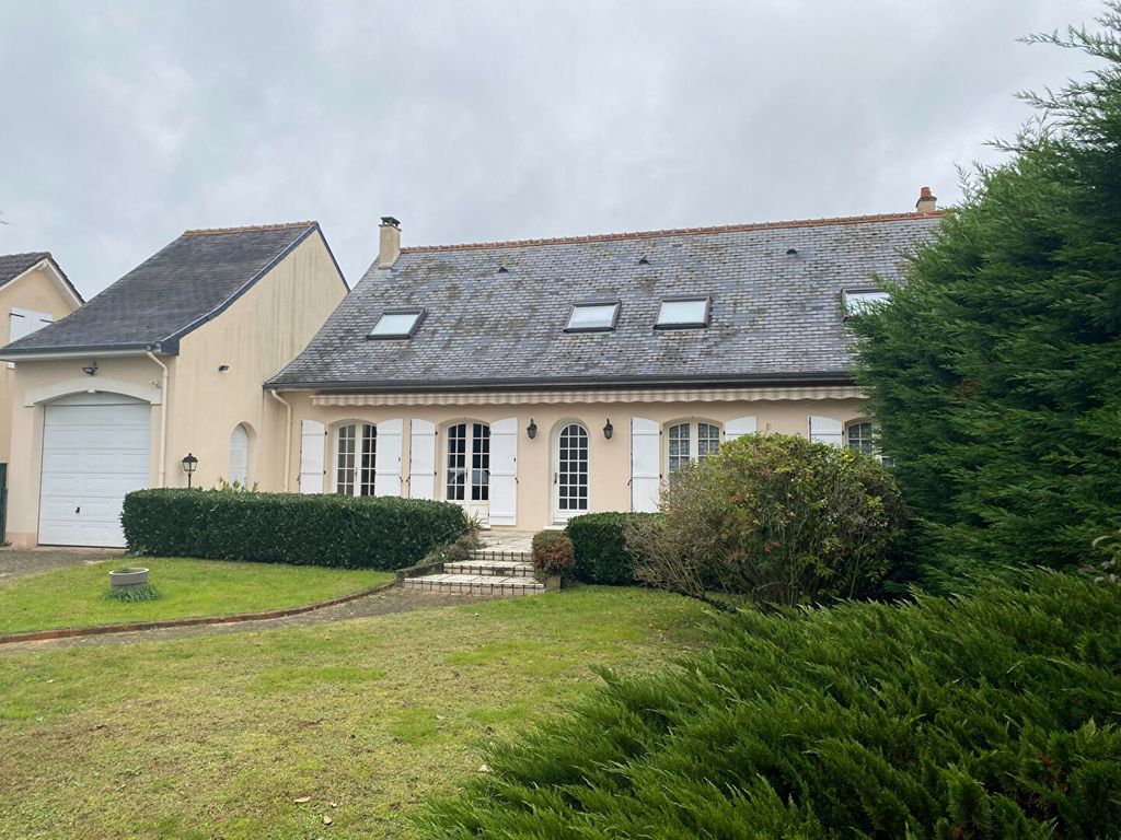 Achat maison à vendre 6 chambres 225 m² - Bou