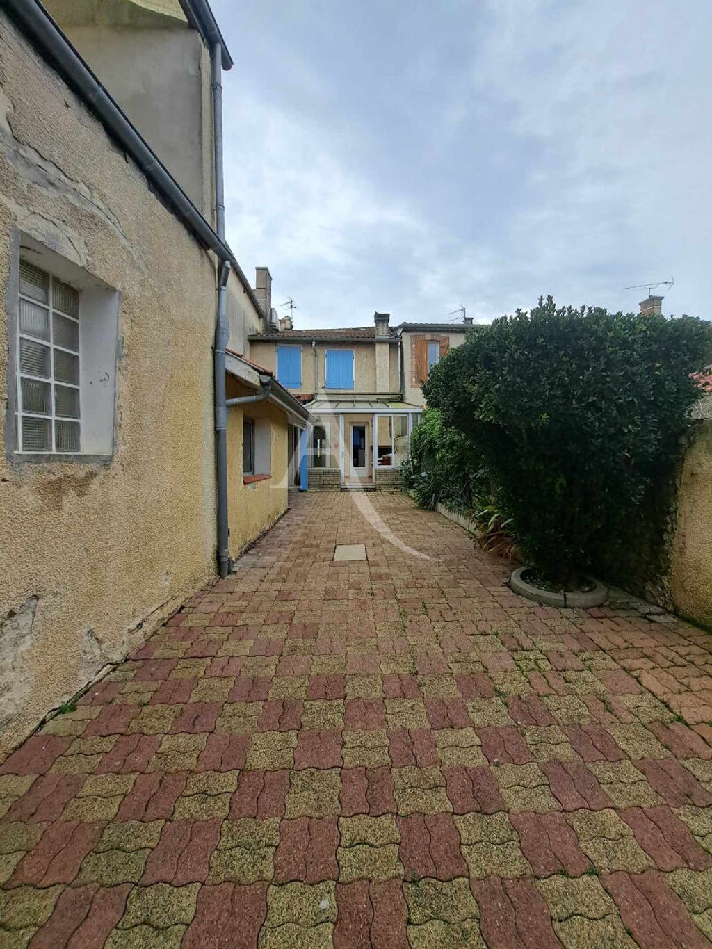 Achat maison à vendre 4 chambres 166 m² - Cazères-sur-l'Adour