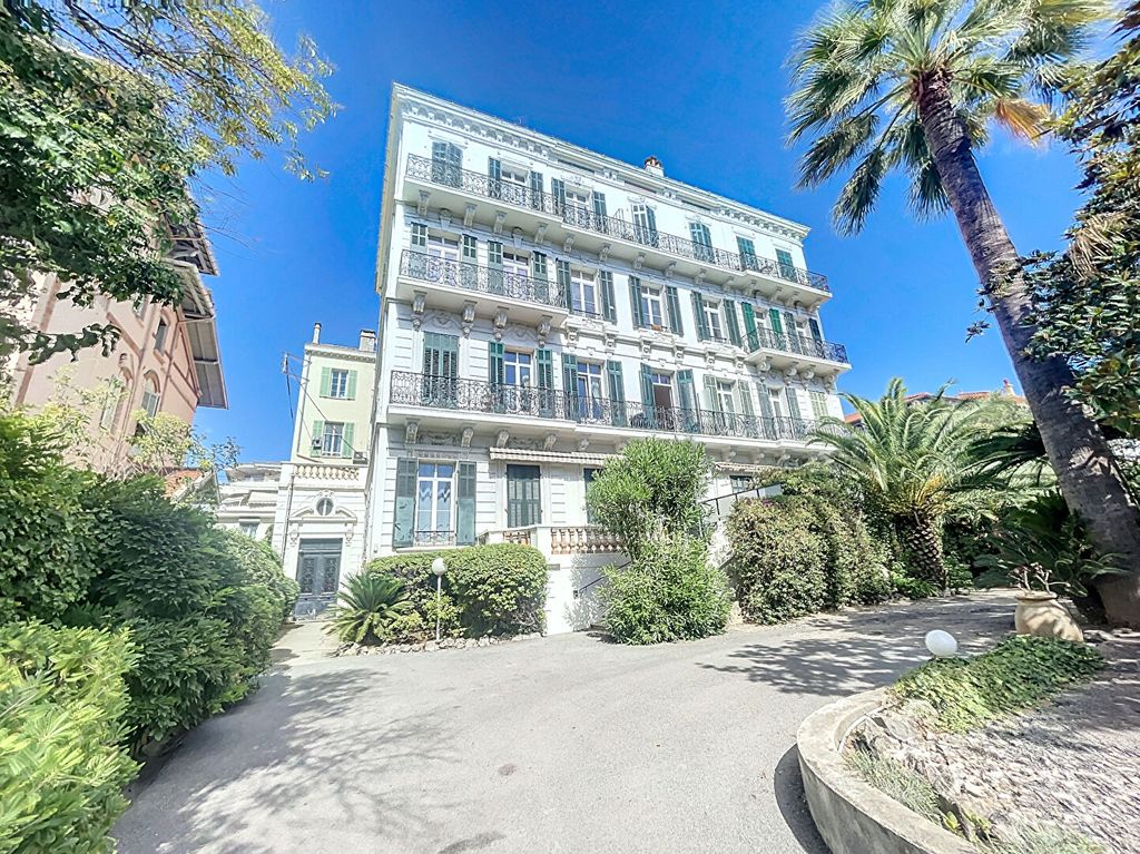 Achat appartement à vendre 4 pièces 105 m² - Cannes