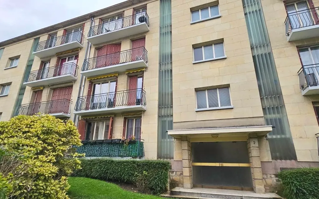 Achat appartement à vendre 3 pièces 64 m² - Épinay-sur-Seine