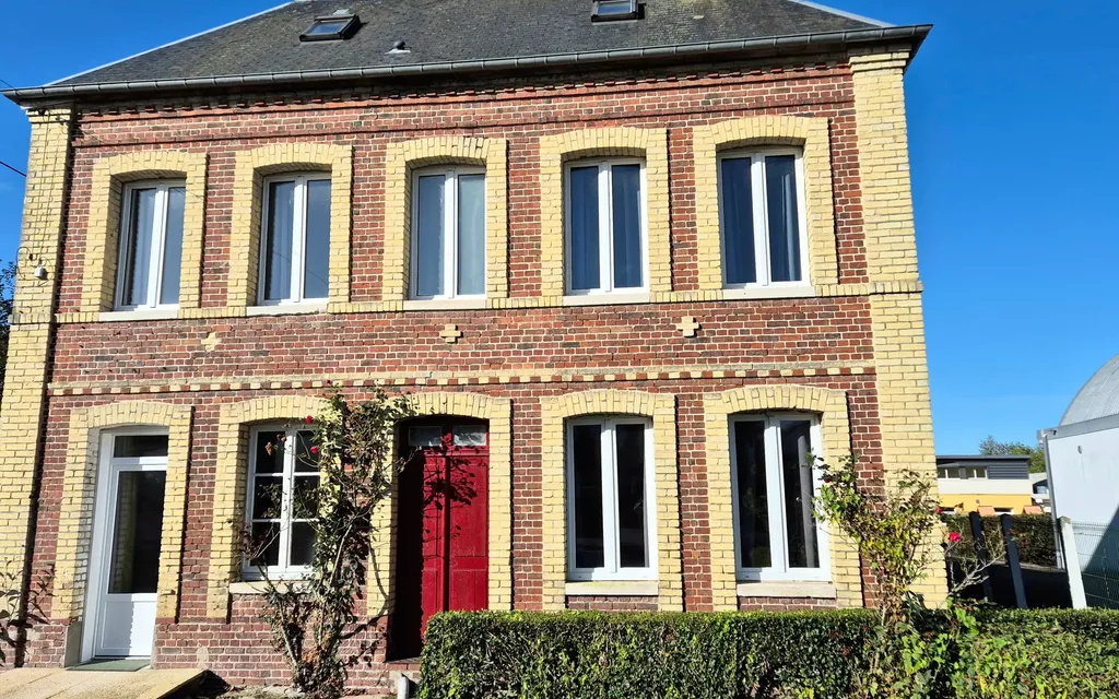 Achat maison à vendre 4 chambres 134 m² - Servaville-Salmonville