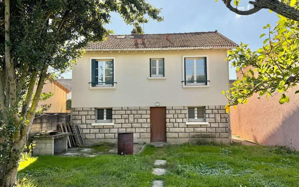 Achat maison à vendre 3 chambres 93 m² - Morangis