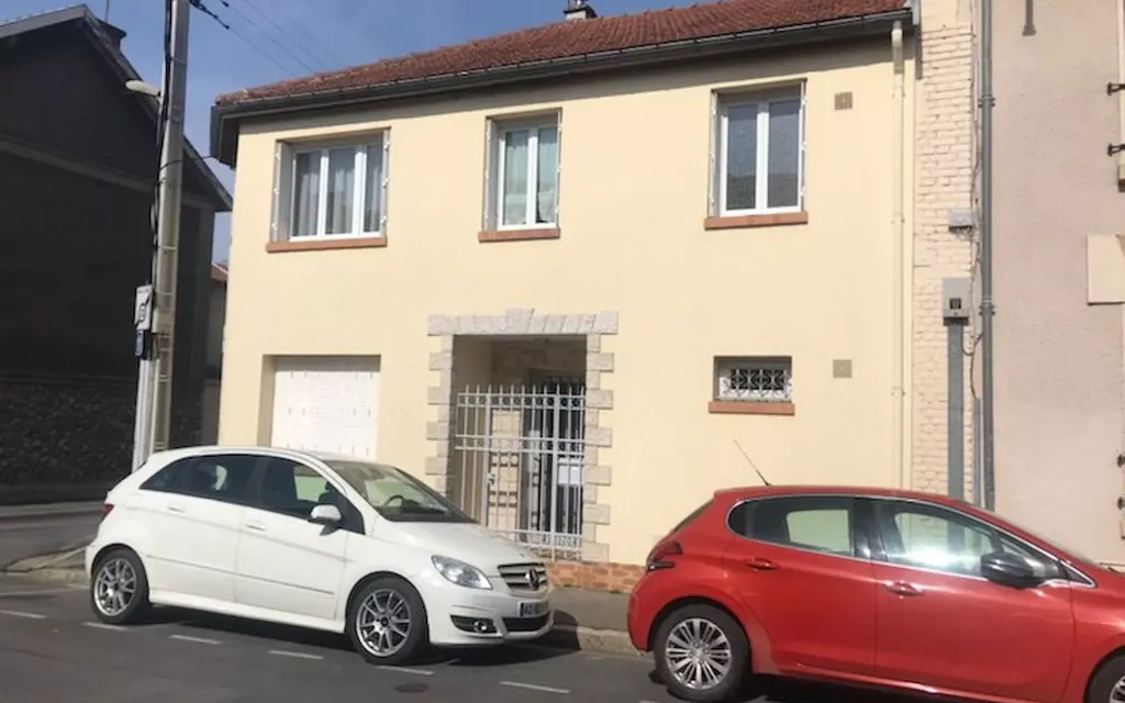 Achat maison à vendre 4 chambres 168 m² - Reims