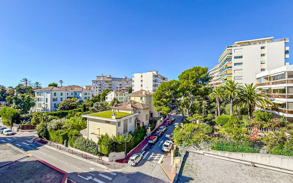 Achat appartement à vendre 5 pièces 92 m² - Cannes