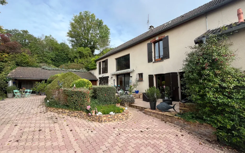 Achat maison à vendre 3 chambres 181 m² - Gallardon