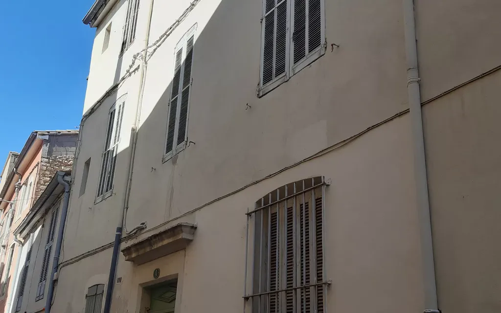 Achat appartement à vendre 5 pièces 81 m² - Nîmes