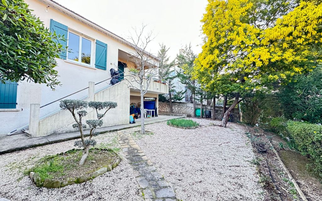 Achat maison à vendre 5 chambres 179 m² - Toulon