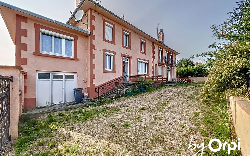 Achat maison à vendre 5 chambres 185 m² - Teilhet