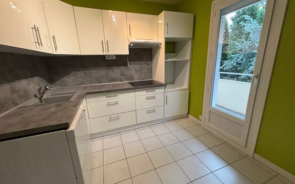 Achat appartement à vendre 3 pièces 71 m² - Romans-sur-Isère