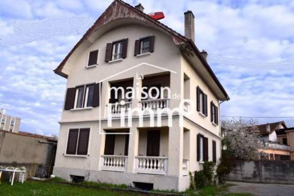 Achat maison à vendre 6 chambres 176 m² - Thonon-les-Bains