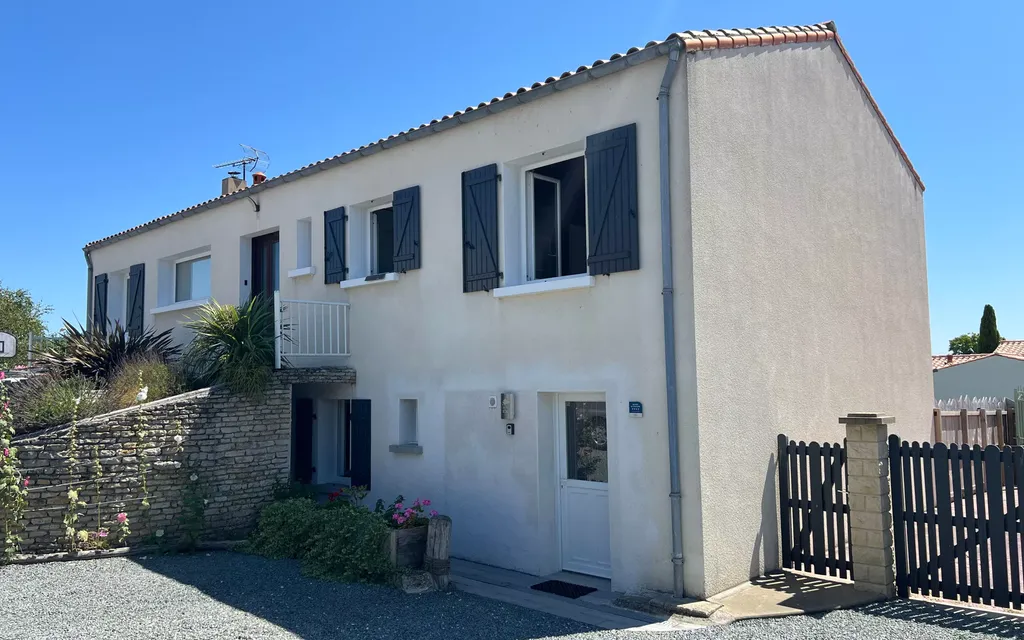 Achat maison à vendre 6 chambres 193 m² - Saint-Georges-d'Oléron