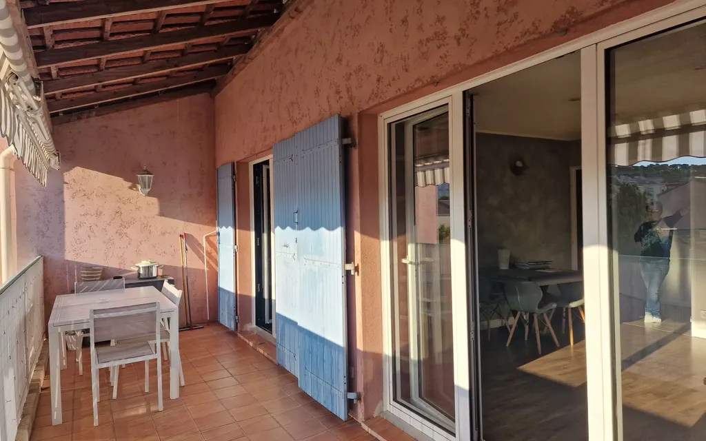 Achat appartement à vendre 4 pièces 84 m² - La Seyne-sur-Mer