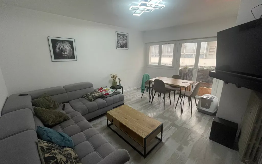 Achat appartement à vendre 3 pièces 53 m² - La Seyne-sur-Mer