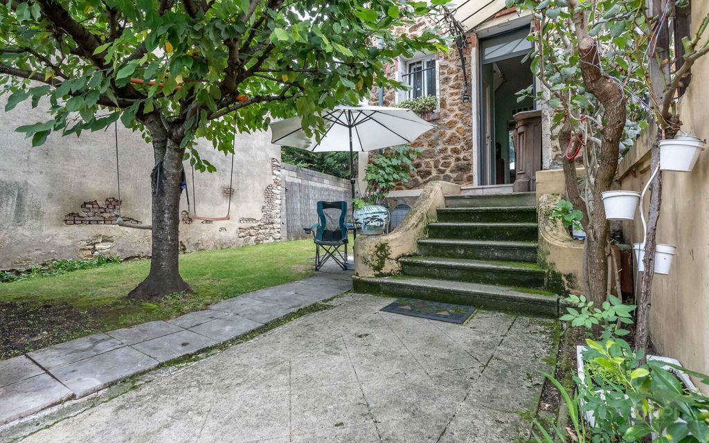 Achat maison à vendre 4 chambres 110 m² - Champigny-sur-Marne