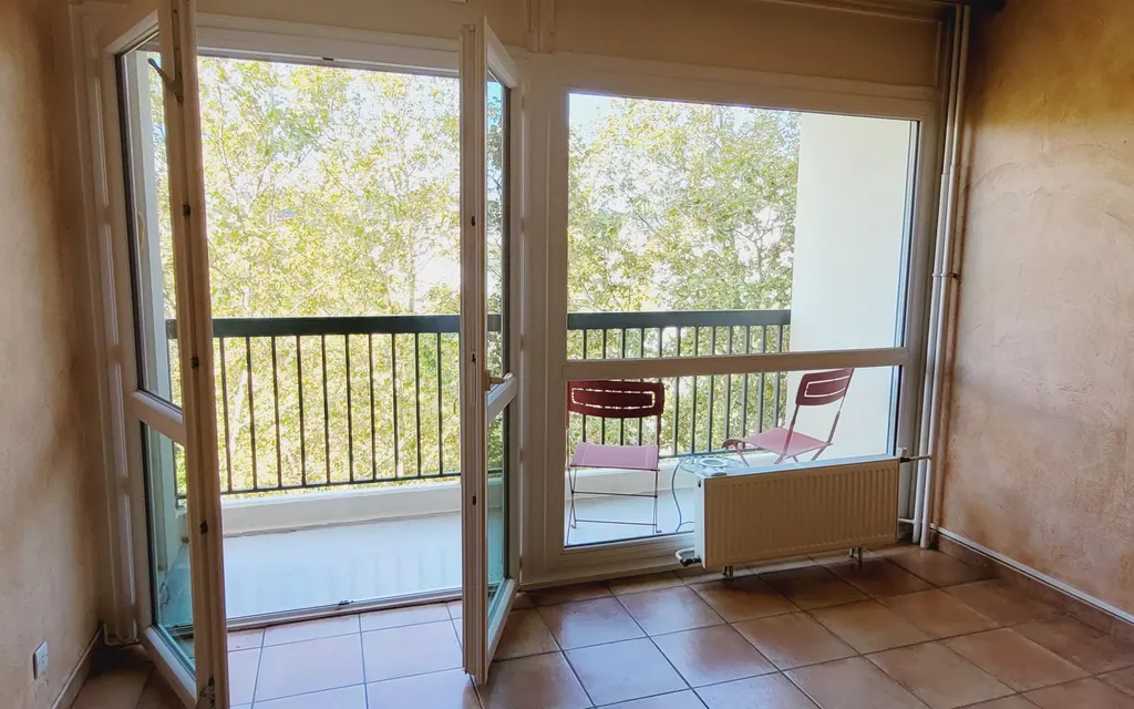 Achat appartement à vendre 4 pièces 82 m² - Lyon 7ème arrondissement