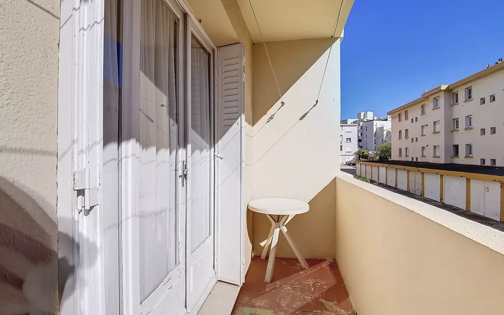 Achat appartement à vendre 2 pièces 41 m² - Toulon