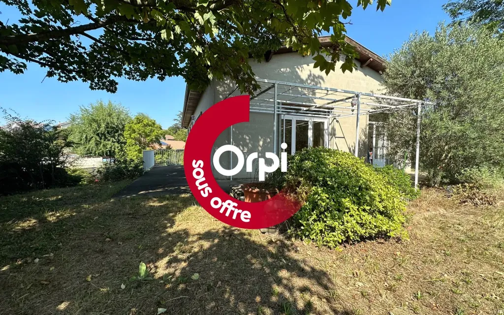 Achat maison à vendre 5 chambres 147 m² - Mornant